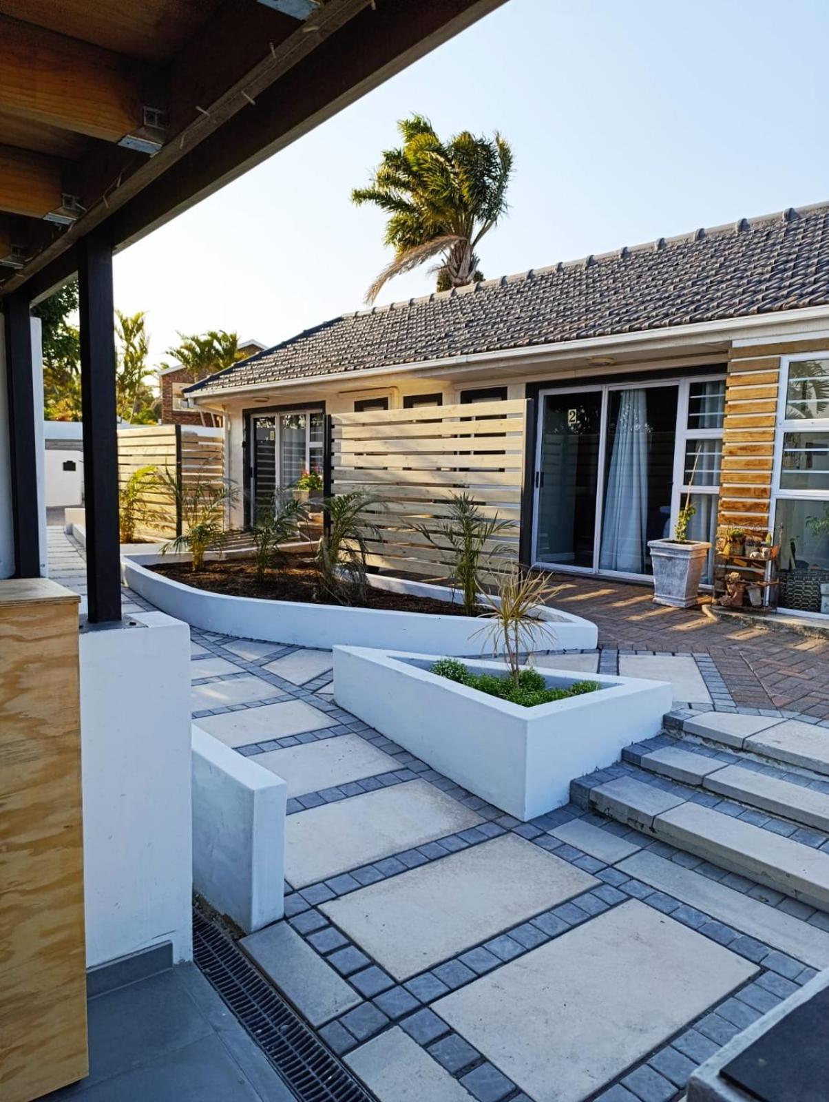Reef View Bnb อีสต์ลอนดอน ภายนอก รูปภาพ