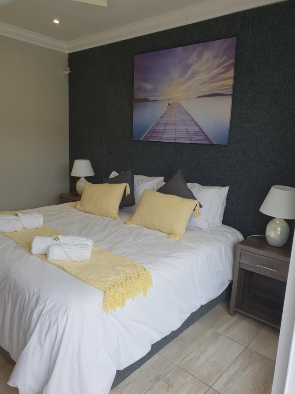 Reef View Bnb อีสต์ลอนดอน ภายนอก รูปภาพ
