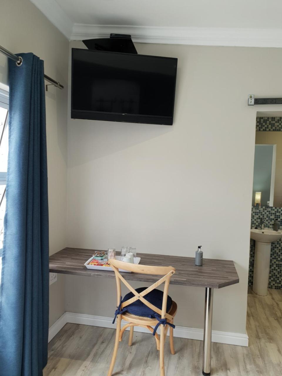 Reef View Bnb อีสต์ลอนดอน ภายนอก รูปภาพ