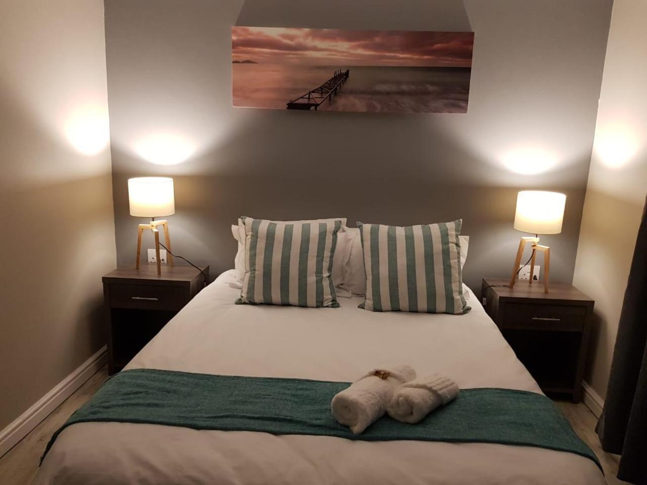 Reef View Bnb อีสต์ลอนดอน ภายนอก รูปภาพ